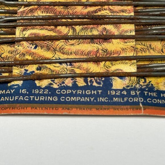 Antique/Vintage Set of 4 Flapper Hair Waver Clips 1922 Nell Brinkley on Card - Picture 5 of 10